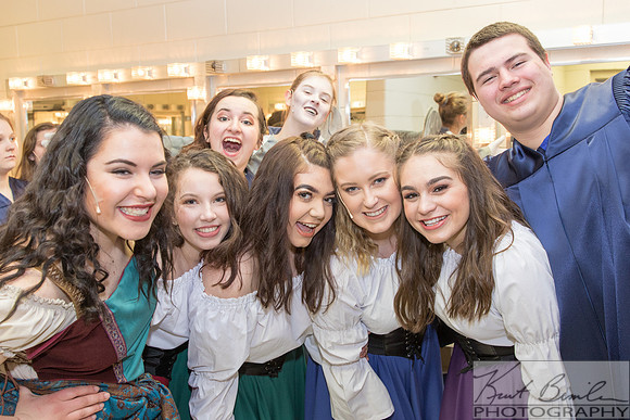Hunchback-Backstage-9K6A2014-038