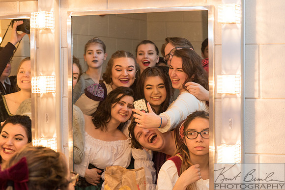 Hunchback-Backstage-9K6A3041-064