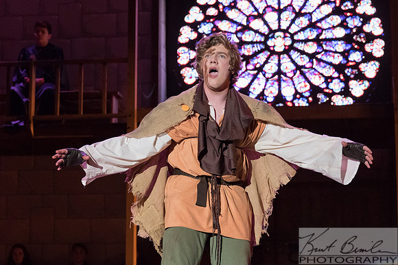 Hunchback-9K6A2436-037