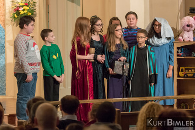 Meet me at the Manger-0517