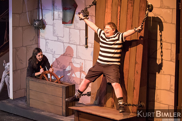 AddamsFamilyPerf-044
