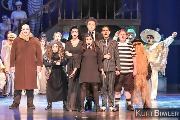 AddamsFamilyPerf-066