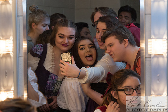 Hunchback-Backstage-9K6A3039-063