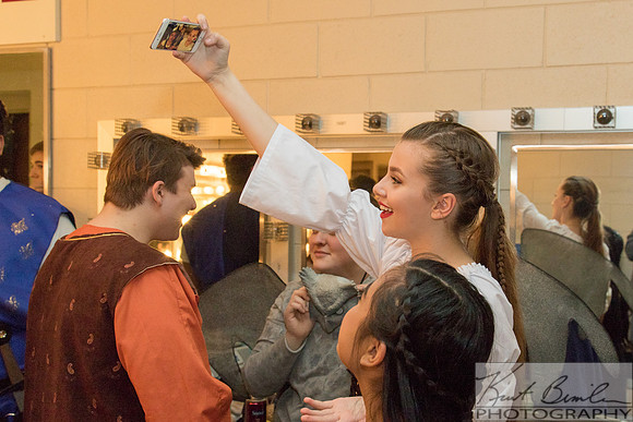 Hunchback-Backstage-9K6A3024-057