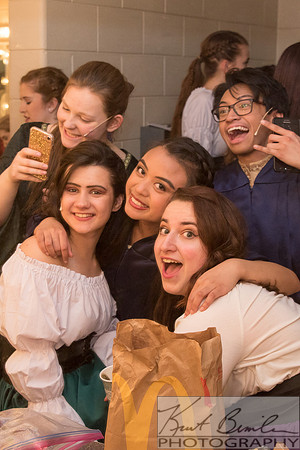 Hunchback-Backstage-9K6A3049-069