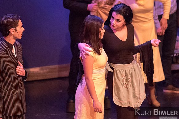 AddamsFamilyPerf-080