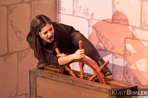 AddamsFamilyPerf-045