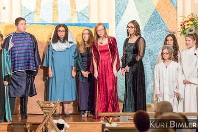 Meet me at the Manger-0706