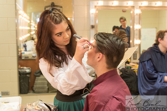 Hunchback-Backstage-9K6A1461-011