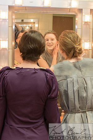 Hunchback-Backstage-9K6A1443-007