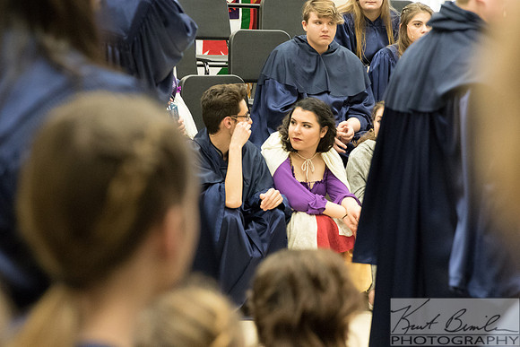 Hunchback-Backstage-9K6A1474-015