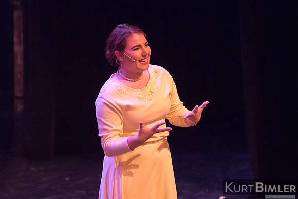 AddamsFamilyPerf-081