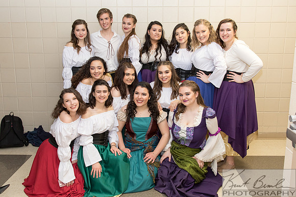 Hunchback-Backstage-9K6A1979-017