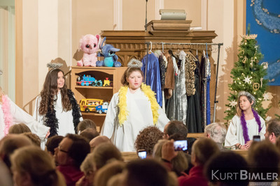 Meet me at the Manger-0797