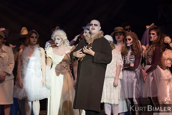 AddamsFamilyPerf-014