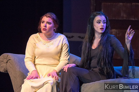 AddamsFamilyPerf-088